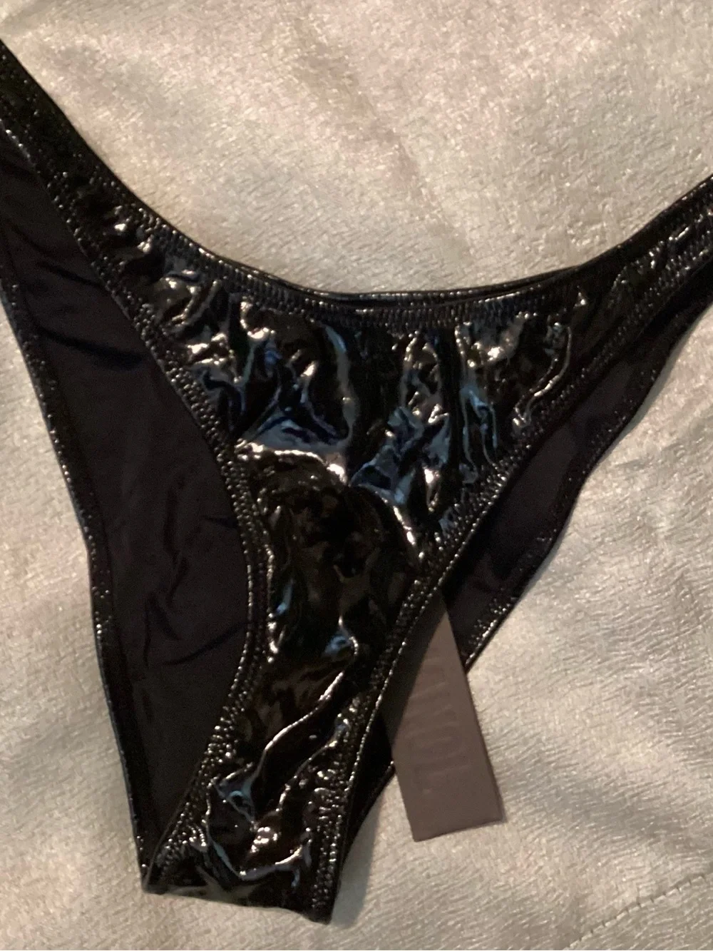 triangl swimwear Black Shiny One-Shoulder Bikini